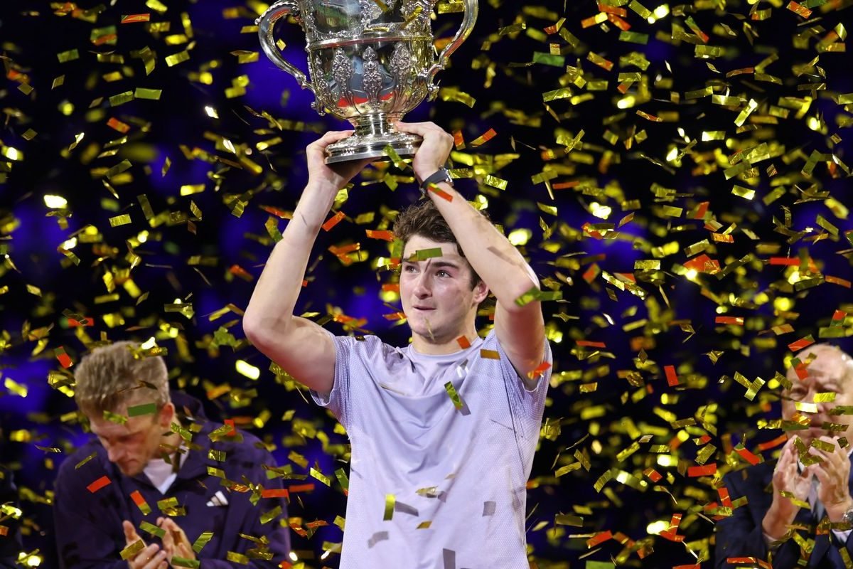 © Reuters/Pierre Albouy/proibida reprodução