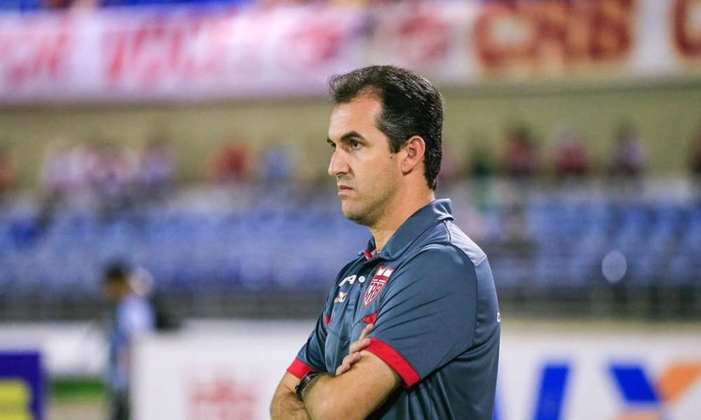 Caio Maia e Aila Beatriz Inete