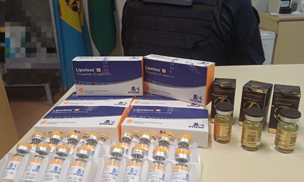 Dupla é presa com anabolizantes e medicamento proibido na Via Dutra, em Piraí