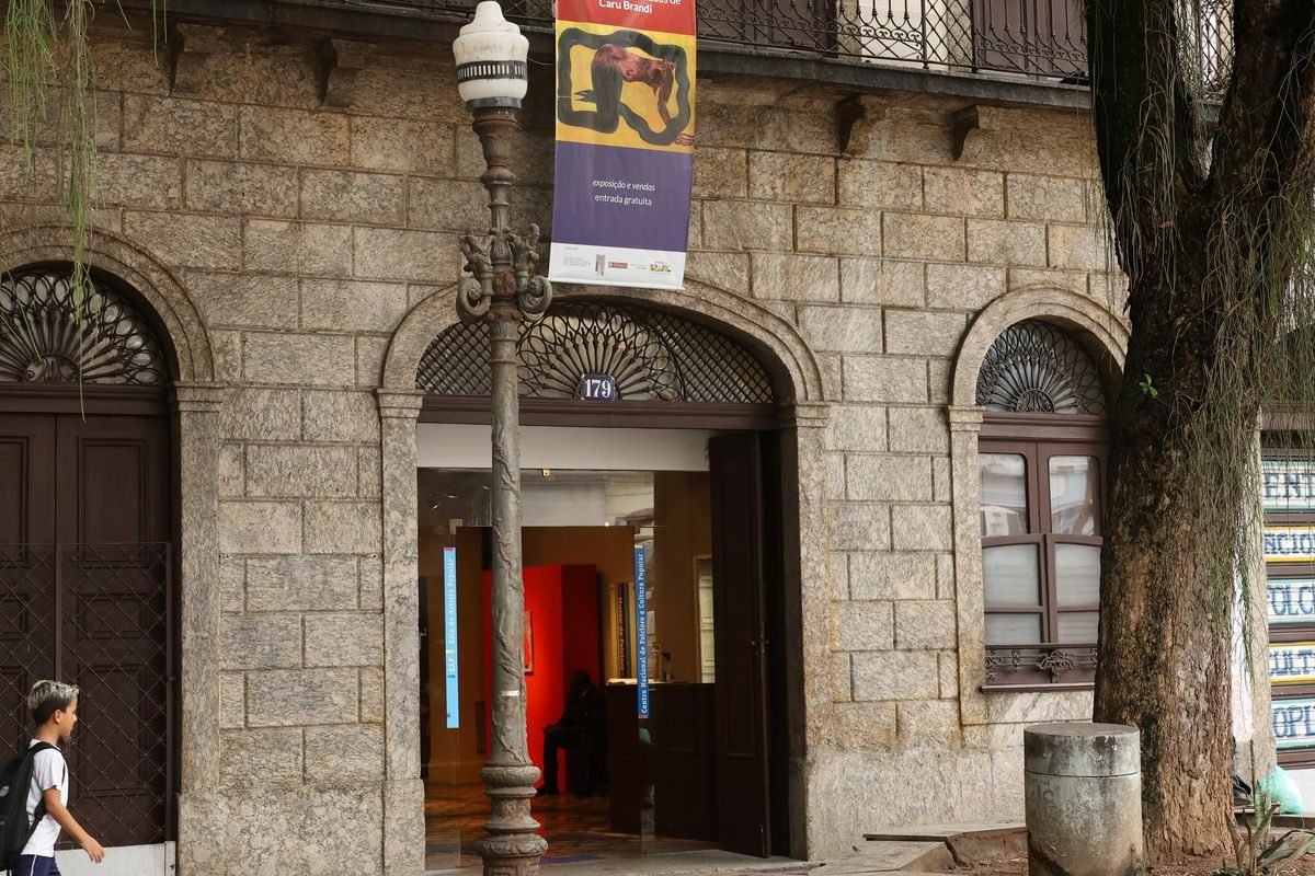 Criado com LabNews Pro