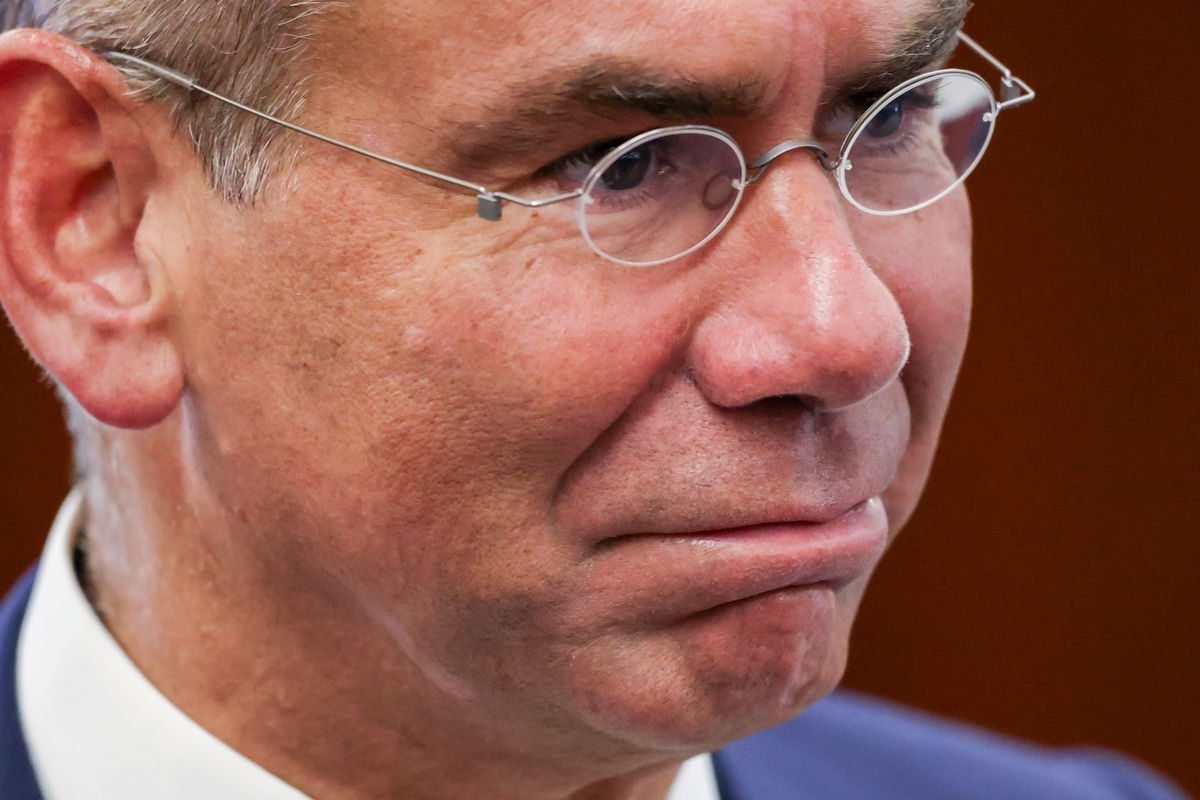 Criado com LabNews Pro