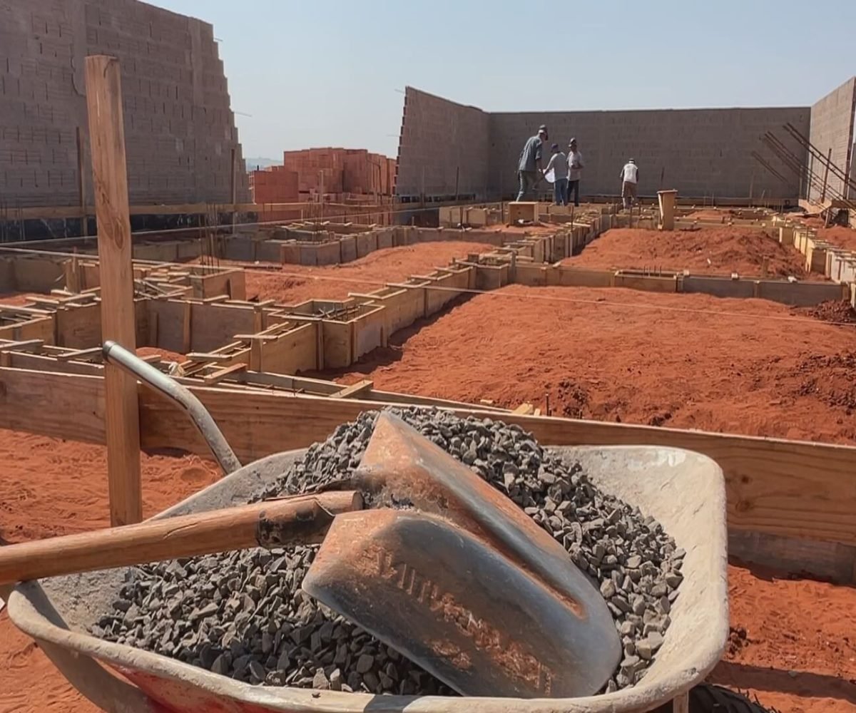 Pequenas empresas lideram criação de mais de mil vagas de emprego na Paraíba em 2026