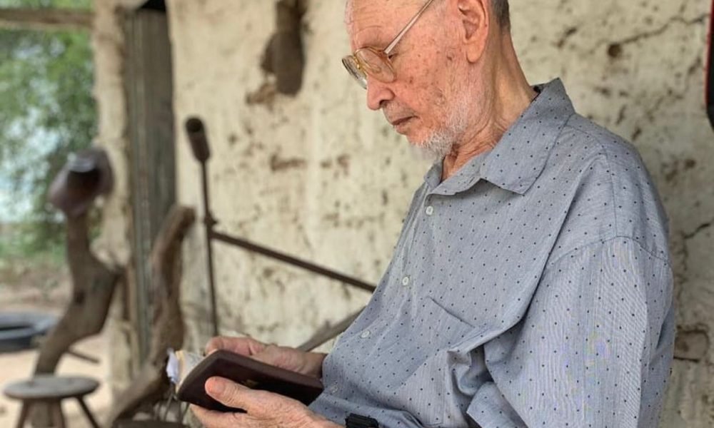 Poço Redondo se despede de Frei Enoque, líder religioso e ex-prefeito