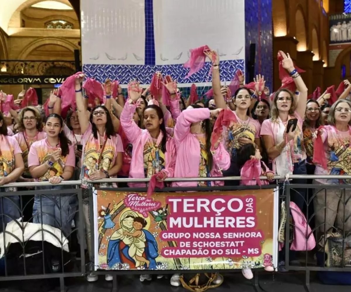 Romaria do Terço das Mulheres em Aparecida atrai 30 mil fiéis com missas e shows