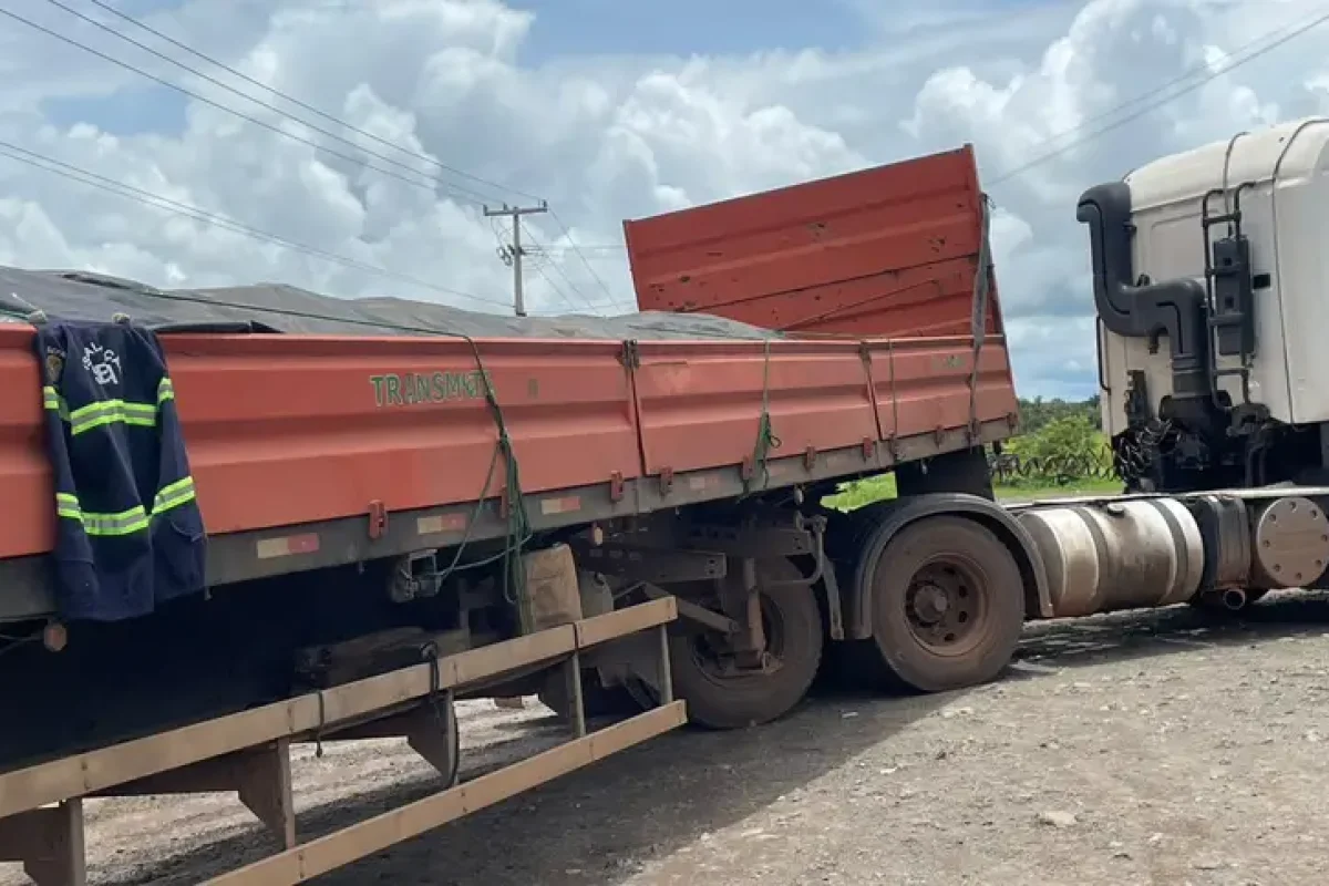 Criado com LabNews Pro