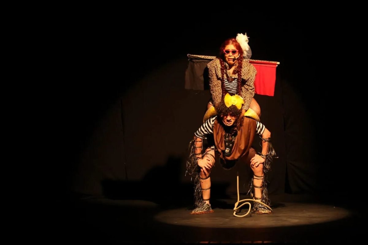 Foto: Divulgação O espetáculo "A Cigarra e a Formiga da Flona", do Grupo Teatral Kauré abre na noite desta segunda-feira (16)