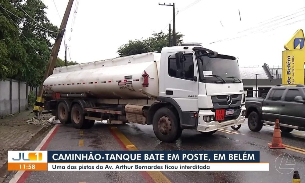 oficial-wagner-moura-instagram.ghtml","video":null},"created":"2026-03-16T02:00:52.700Z","draft":false,"feedId":"b904b43