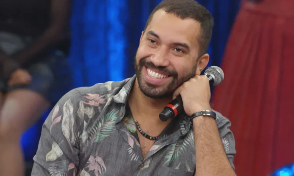 Gil do Vigor rebate Leonela Borges após ser chamado de gay caricata nas redes