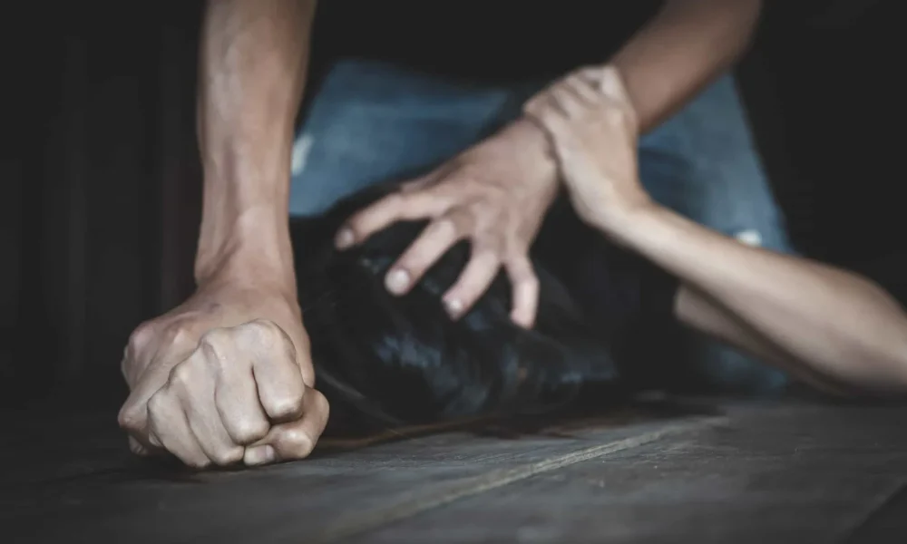 dia" }, "headline": "Brasil registra mais de 15 casos de estupro coletivo por di