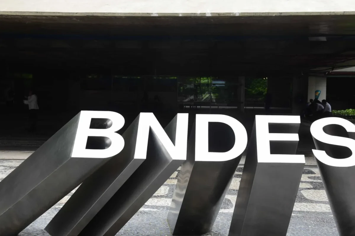 Lucro líquido do BNDES atinge R$ 9,6 bi no 4º tri e R$ 26,8 bi em 2025