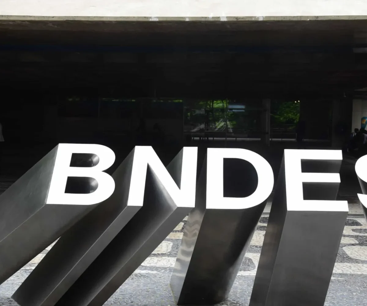 Lucro líquido do BNDES atinge R$ 9,6 bi no 4º tri e R$ 26,8 bi em 2025