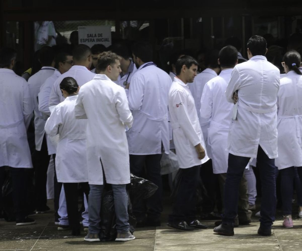 Concurso para área médica de hospitais universitários acontece neste domingo