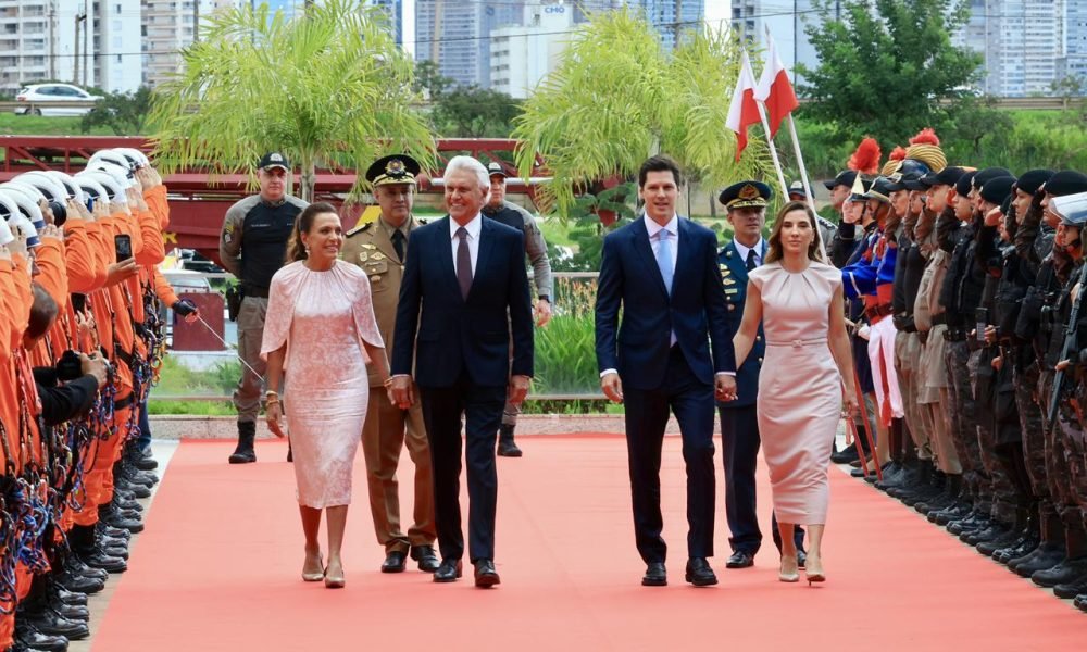 tante do País”, diz Caiado ao passar Menu Pesquisar Início Cidades Poder Passate