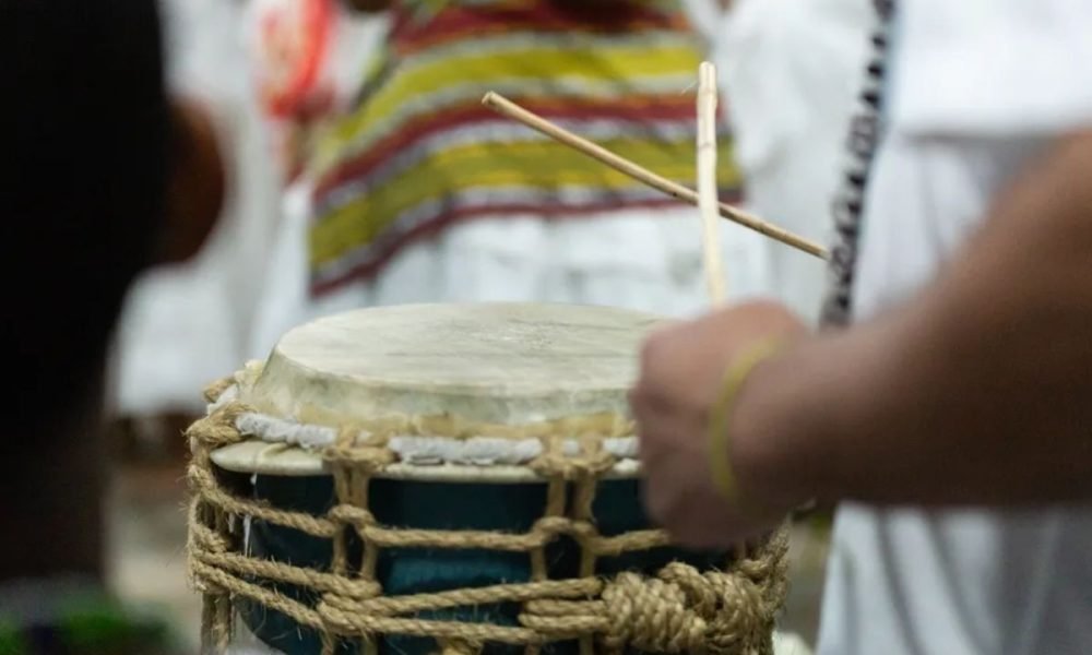 ela, deve apresentar um requerimento administrativo à Segef. A documentação é fl