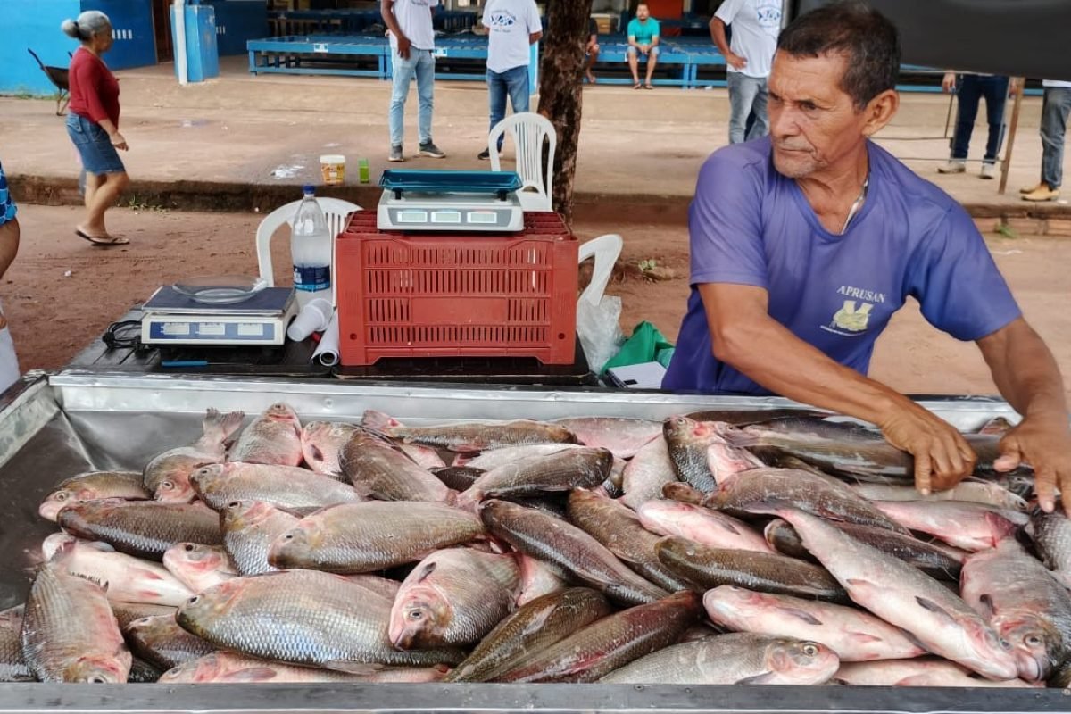 to dos Milagres (Orla do Porto dos Milagres, no início da Rua Uruará, bairro Uru