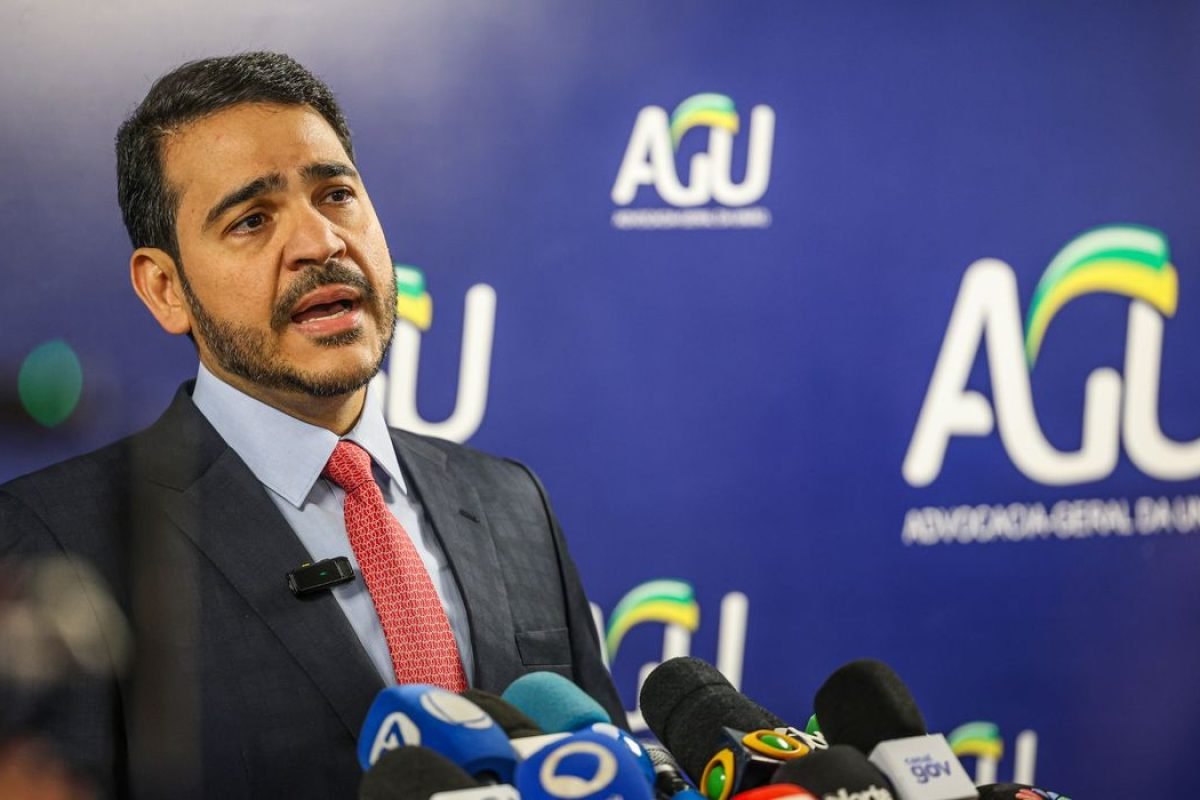 uma sabatina na Comissão de Constituição e Justiça do Senado (CCJ) e ter o nome