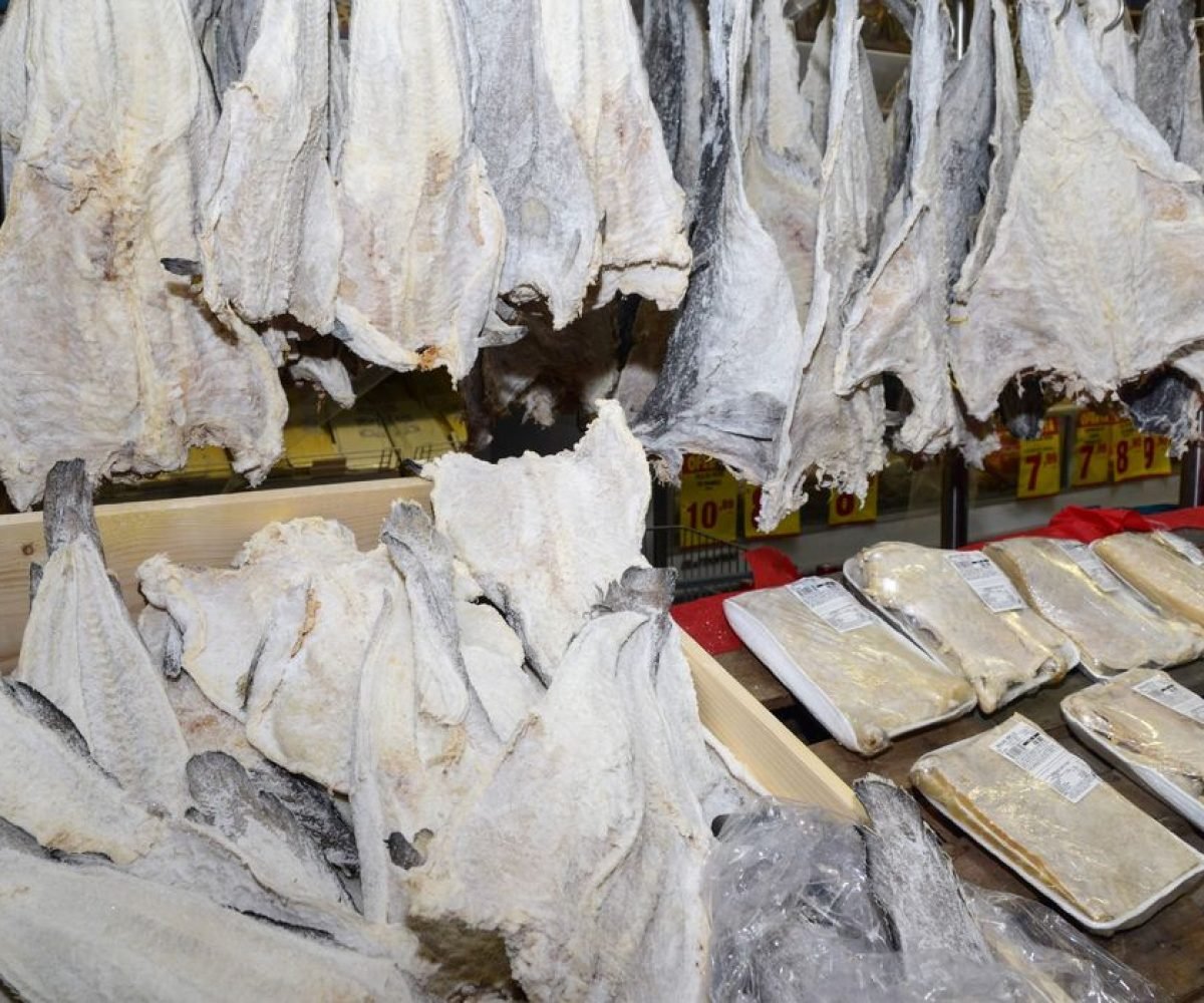 tantes para os consumidores que optarem pelo tradicional bacalhau para o almoço