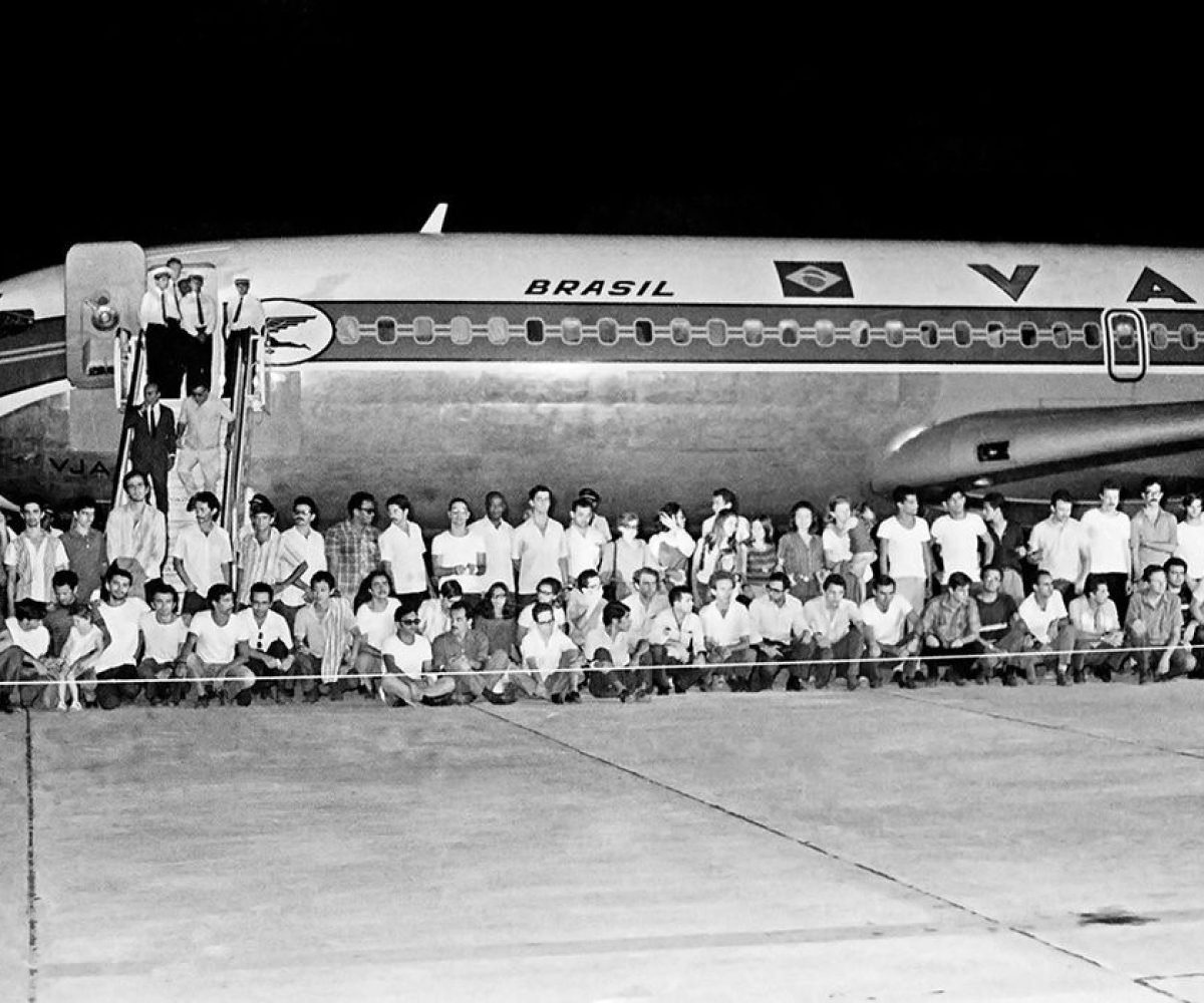 quatro dias. Quase sem parar. Não saí da câmara de tortura”. Era assim que o jov