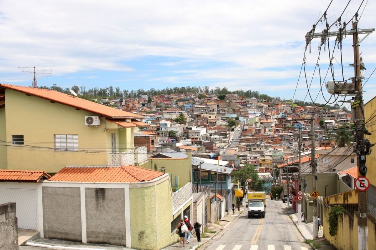 tagem confirmou ter recebido dinheiro para estar na audiência como se fosse mora
