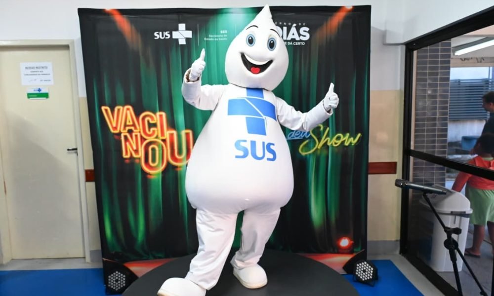 Vacina contra influenza está disponível em oito unidades de saúde de Goiânia neste feriado prolongado