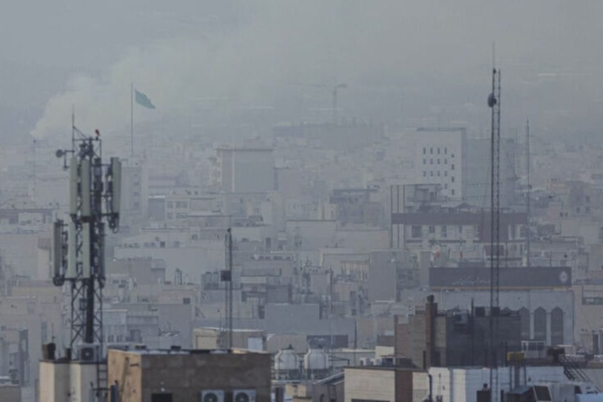 te de bens humanitários pelo Estreito de Ormuz. ONU adia votação sobre uso da fo