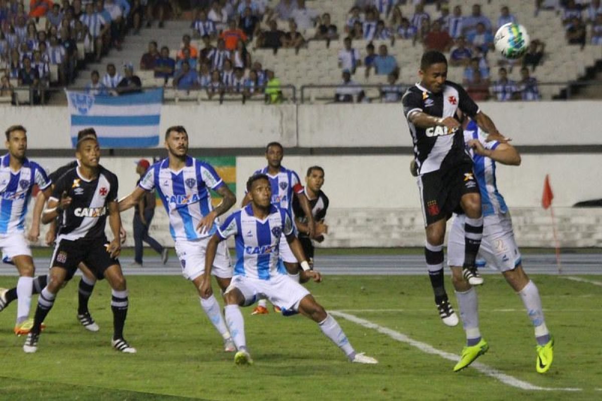 é por 1 a 0, fora de casa, resultado que deixou o Papão em terceiro lugar e, mom