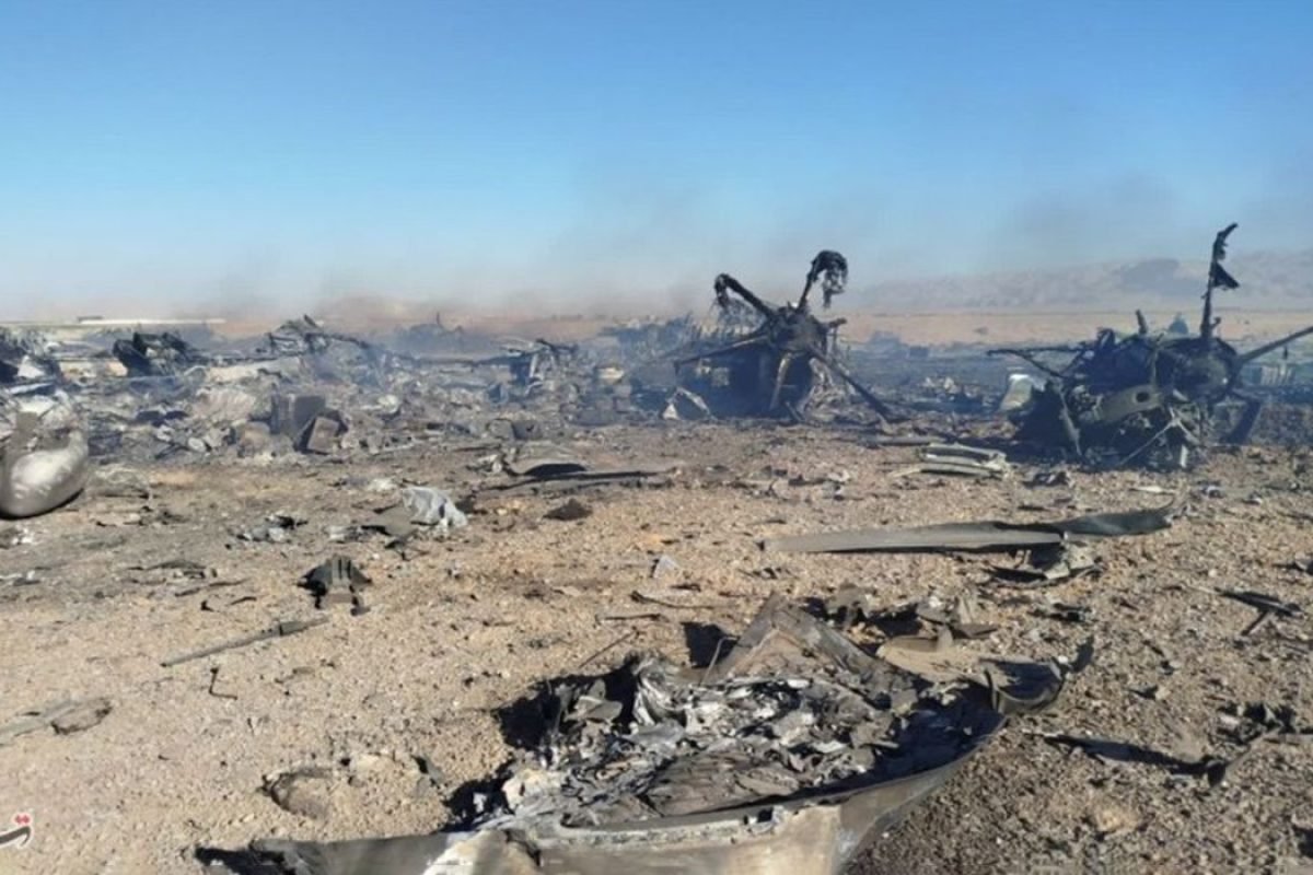 Conflito no Oriente Médio: Trump anuncia resgate de piloto, Irã desmente e exibe destroços