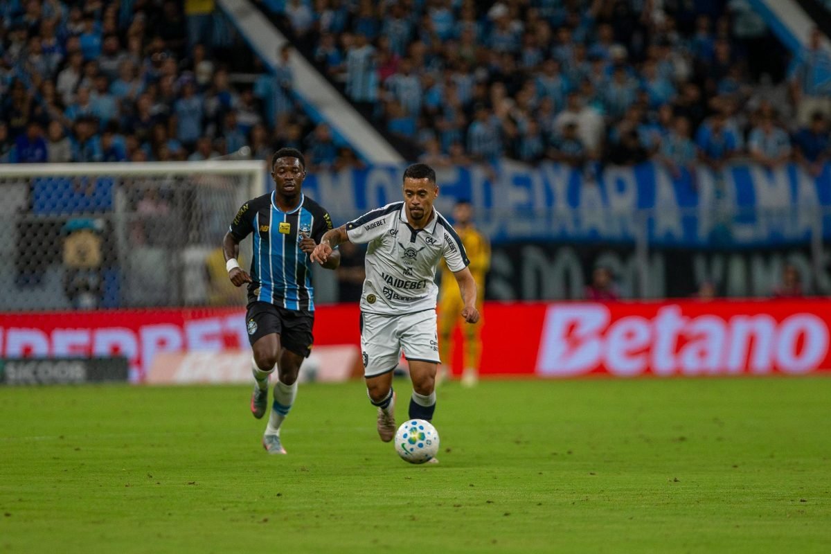 essa camisa. Vou seguir trabalhando, com ainda mais foco e comprometimento, para