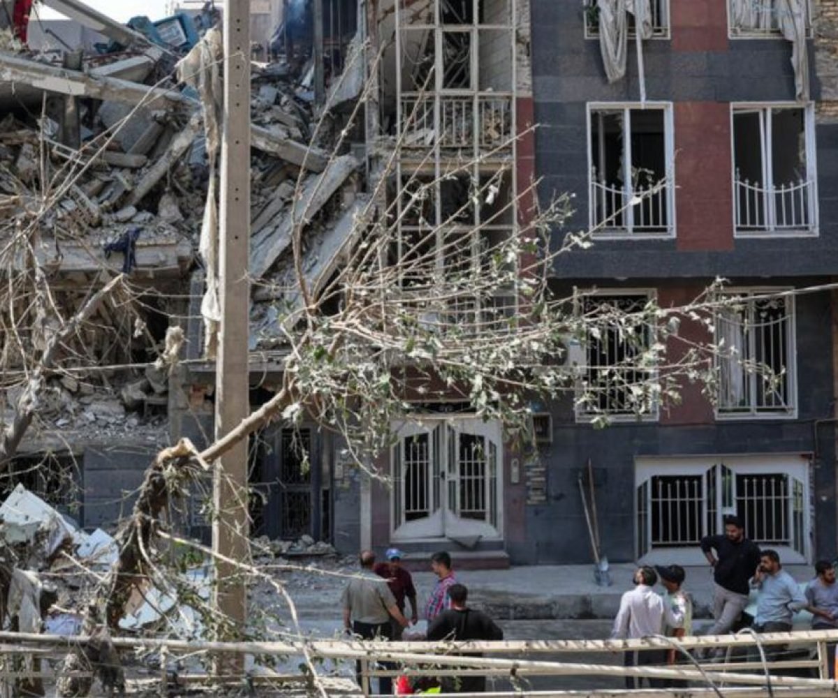 Irã rejeita ultimato de Trump e endurece controle sobre o Estreito de Ormuz