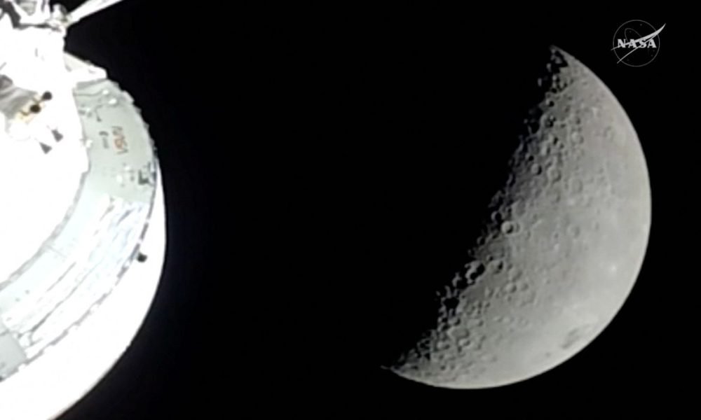 Missão Artemis 2: astronautas quebram recorde e se preparam para sobrevoo lunar