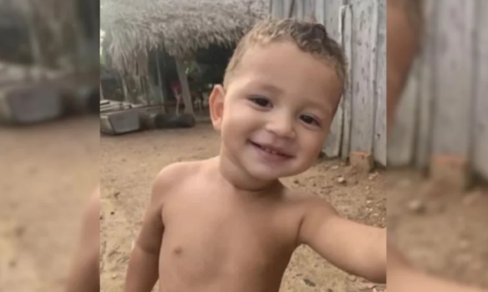 ta de casa, por volta das 17h, quando sumiu. O episódio ocorreu na Vila Peruana