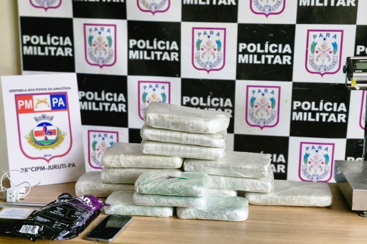 tando quase 15 quilos de entorpecentes. ✅ Siga o canal g1 Santarém e Região no W