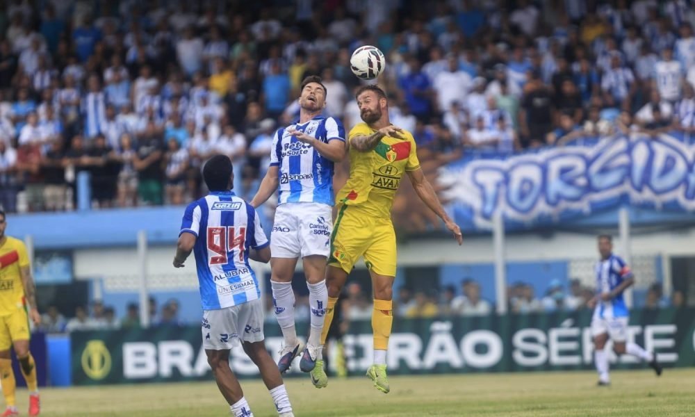 tunidades no primeiro tempo, mas não foi efetivo, porém, quando o Paysandu conse