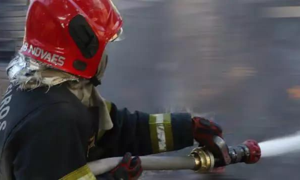 volta das 4h. Equipes do Corpo de Bombeiros Militar do Pará estiveram no local a