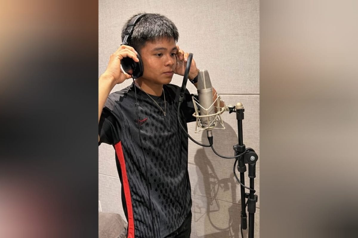 Cris Terra gravou suas primeiras músicas em estúdio no Rio de Janeiro Reprodução/Instagram