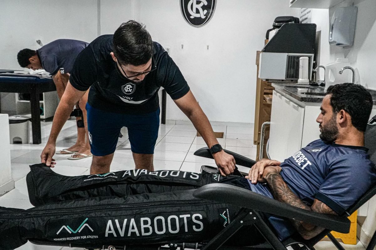 te aos jogadores ao longo da temporada. Equipe multidisciplinar na fisioterapia