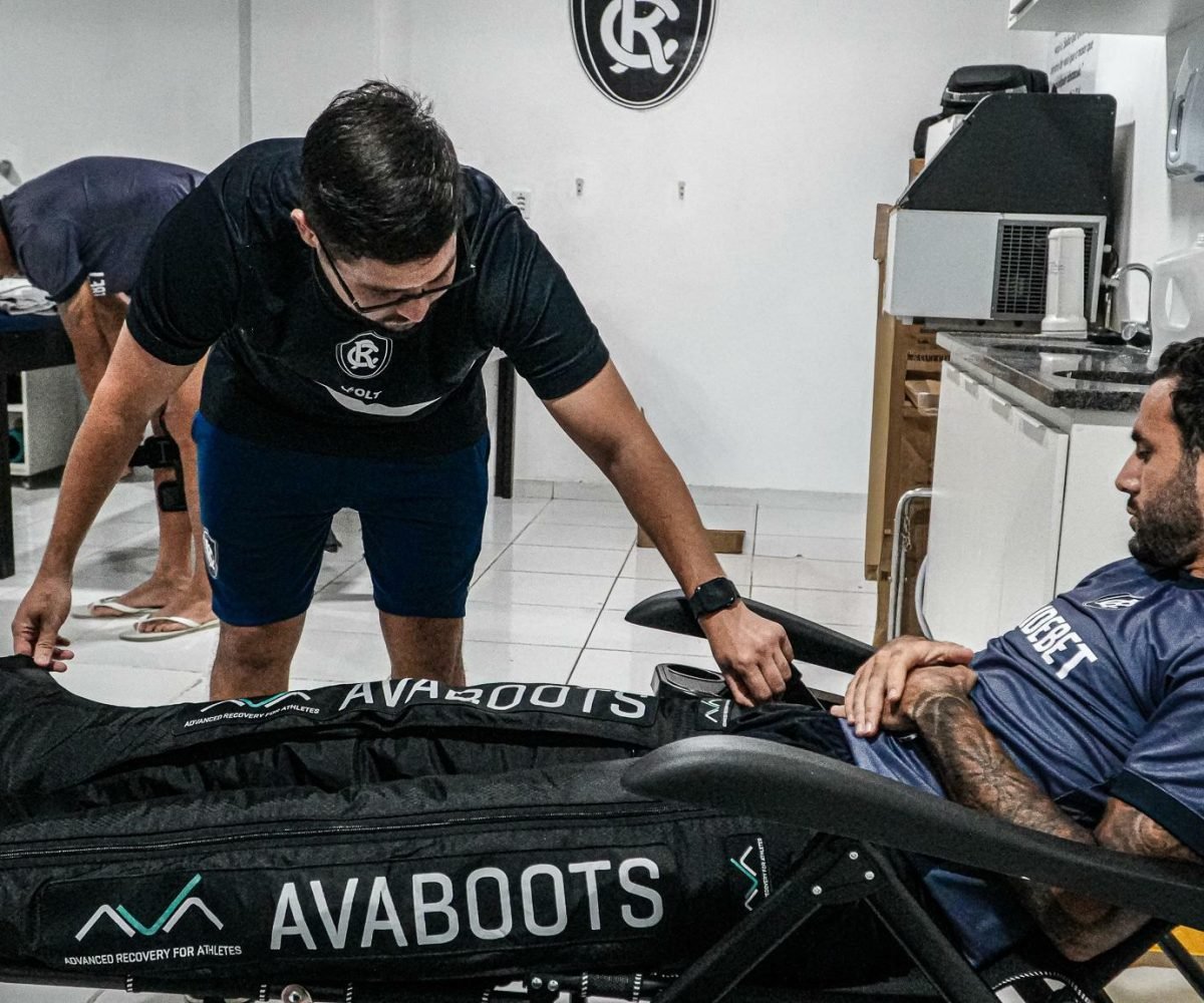 te aos jogadores ao longo da temporada. Equipe multidisciplinar na fisioterapia