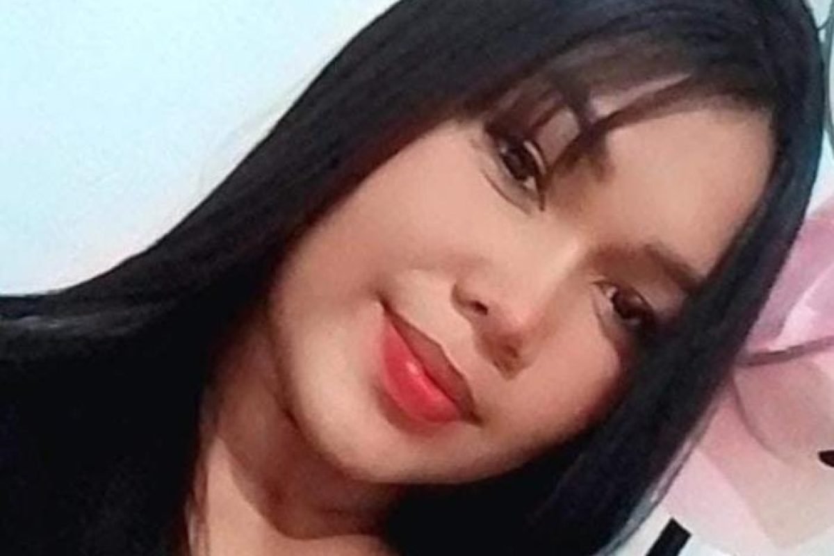 arma de fogo, além de sinais de tortura, características do “tribunal do crime”