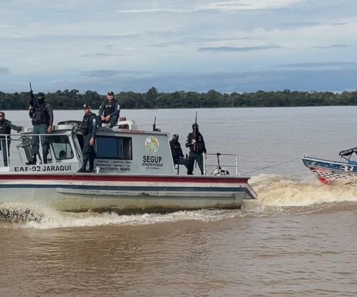 volta das 9h, durante um patrulhamento fluvial nas proximidades da comunidade de