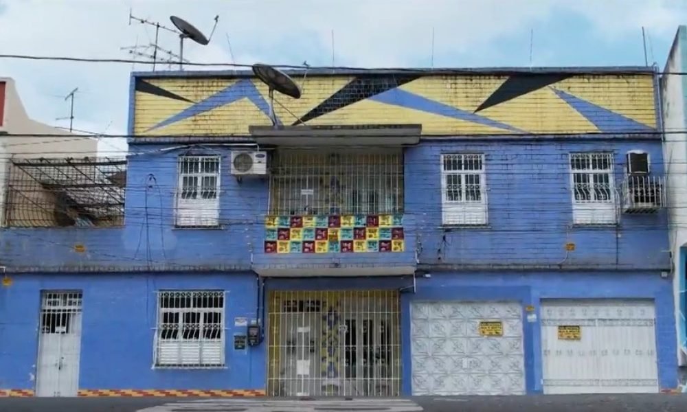 que é uma cultura de dentro de Belém do Pará". No entanto, o estilo inusitado di