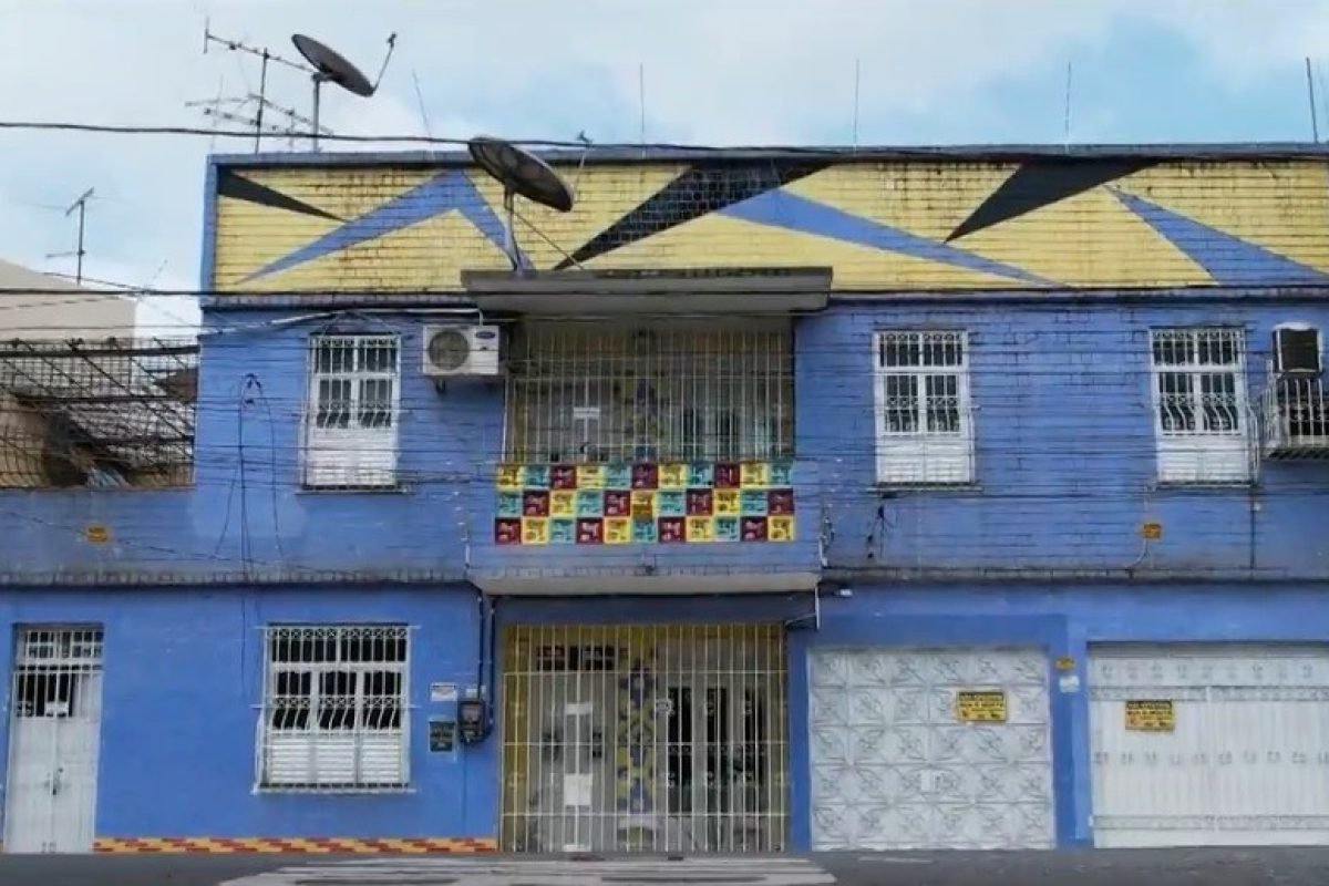 que é uma cultura de dentro de Belém do Pará". No entanto, o estilo inusitado di