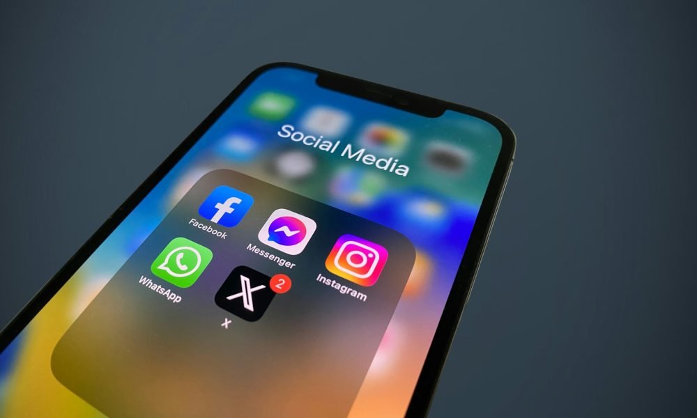 As ações da Meta subiram 3,6% desde o início de 2026, mas estão abaixo da máxima histórica atingida em 2025