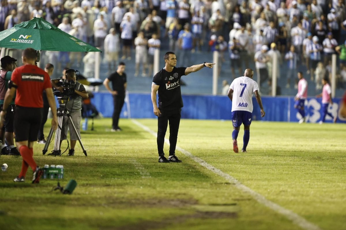 tante não só para o elenco. "Queríamos muito essa vitória para dar tranquilidade