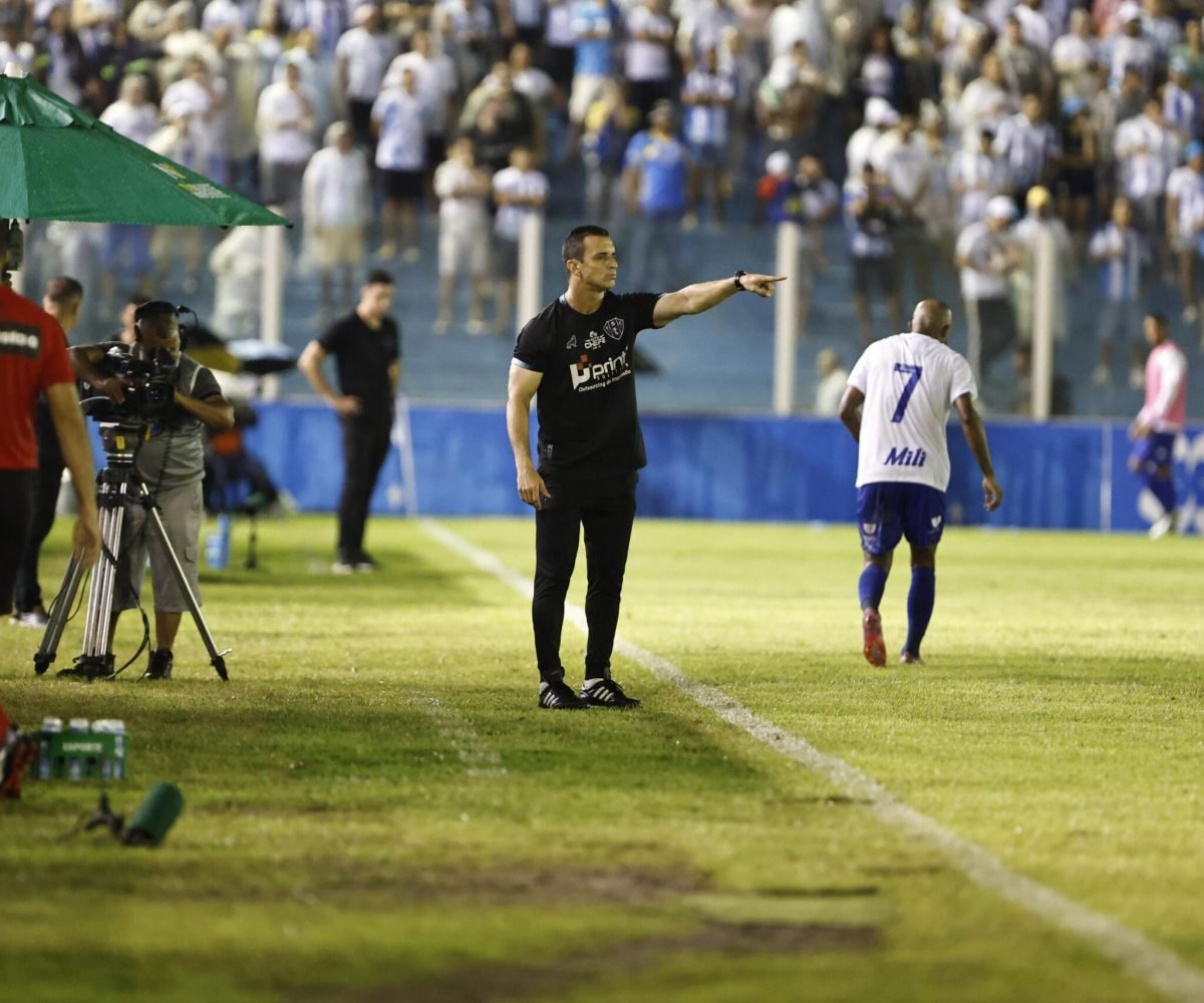 tante não só para o elenco. "Queríamos muito essa vitória para dar tranquilidade