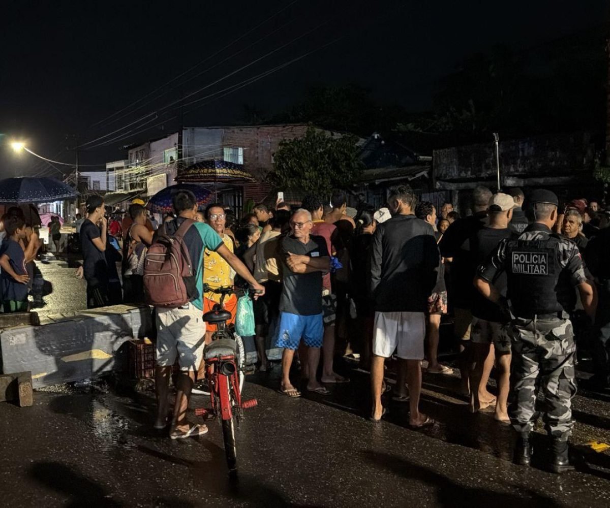 Belém: moradores bloqueiam Arthur Bernardes e exigem obras contra alagamentos