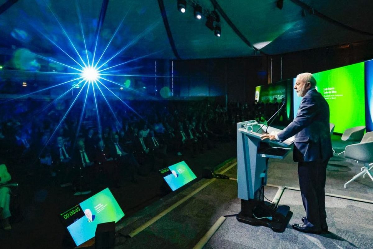 isso acho que é a guerra da insensatez. E quem vai pagar o preço disso é a pesso