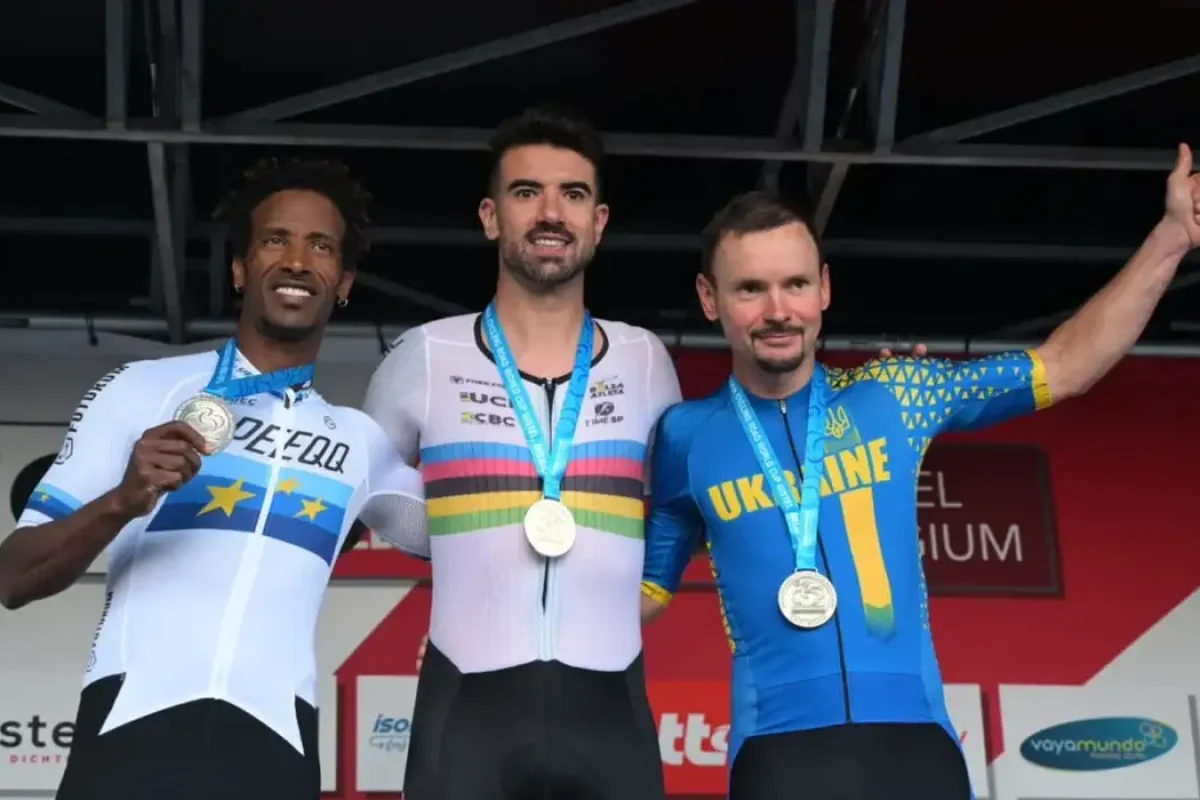 Ciclismo paralímpico brasileiro celebra ouro de Lauro Chaman na Copa do Mundo