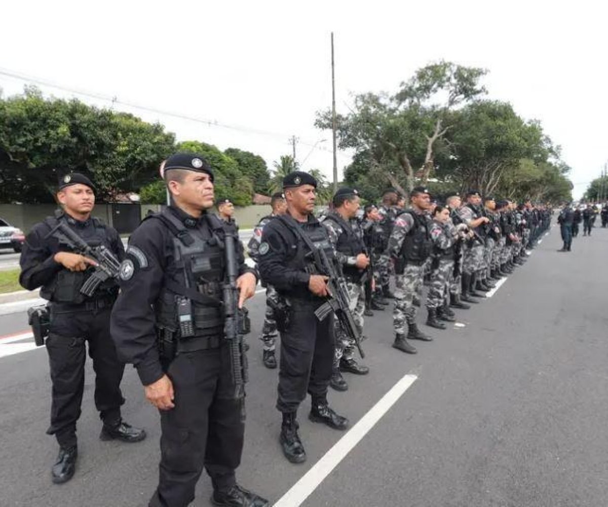 tráfico de drogas, com 43 autos de prisão em flagrante lavrados. As equipes apre