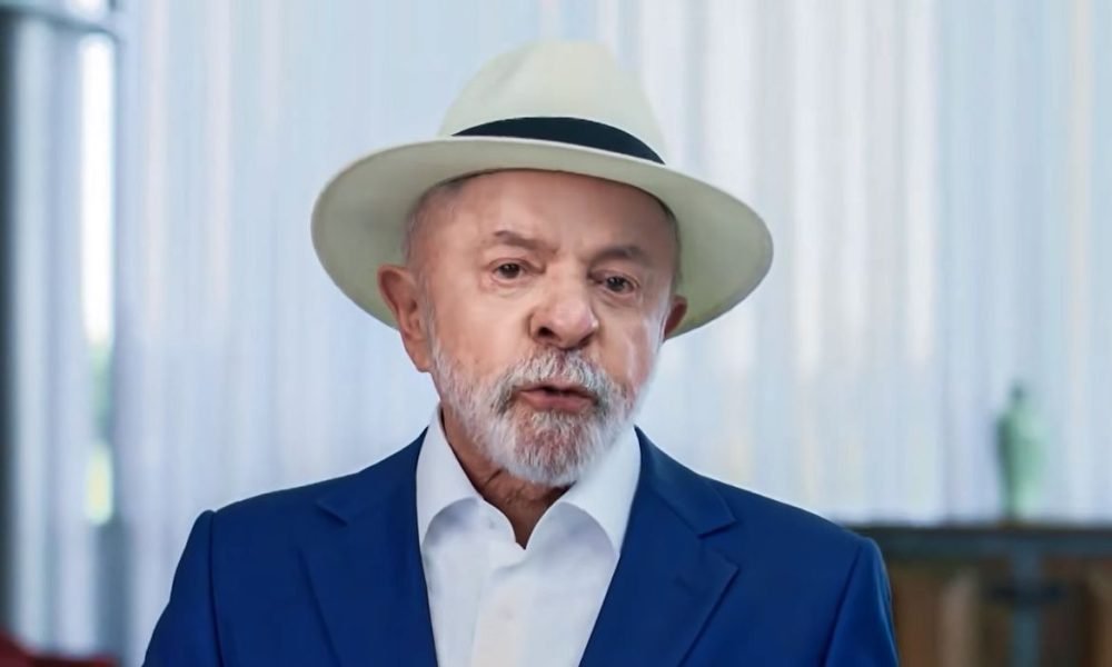 dar direito aos trabalhadores", disse Lula em cadeia nacional de Rádio e TV. "Se