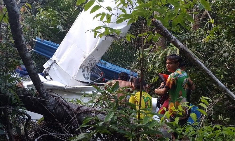 te realizou um pouso de emergência na tarde deste sábado (2) na comunidade Mucur